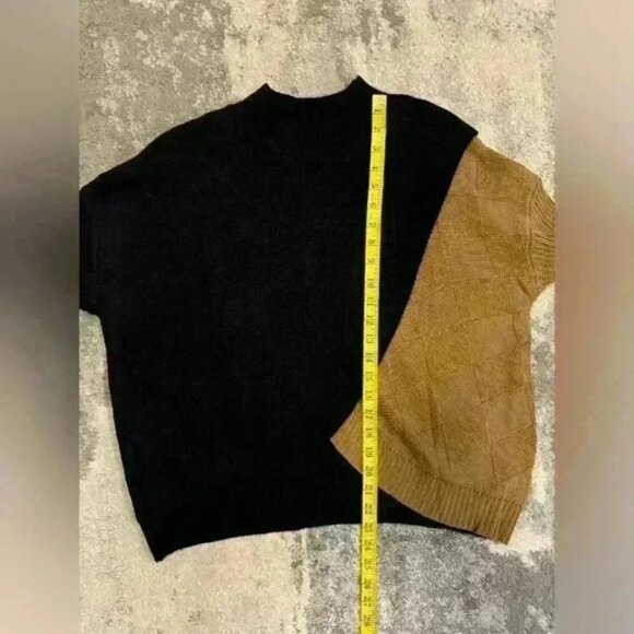 Women’s Black&Tan SHEIN Sweater - Picture 7 of 8